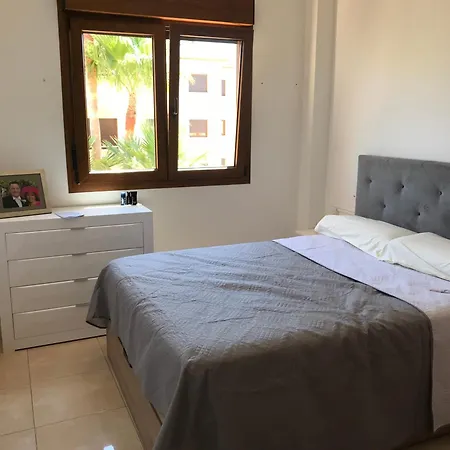 Apartment Remarkable 3-bed In Must See! *